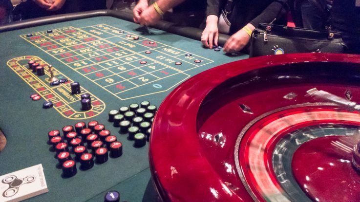 پاکستان میں Coral Casino کا آن لائن کیسینو سیکشن کھولیں۔